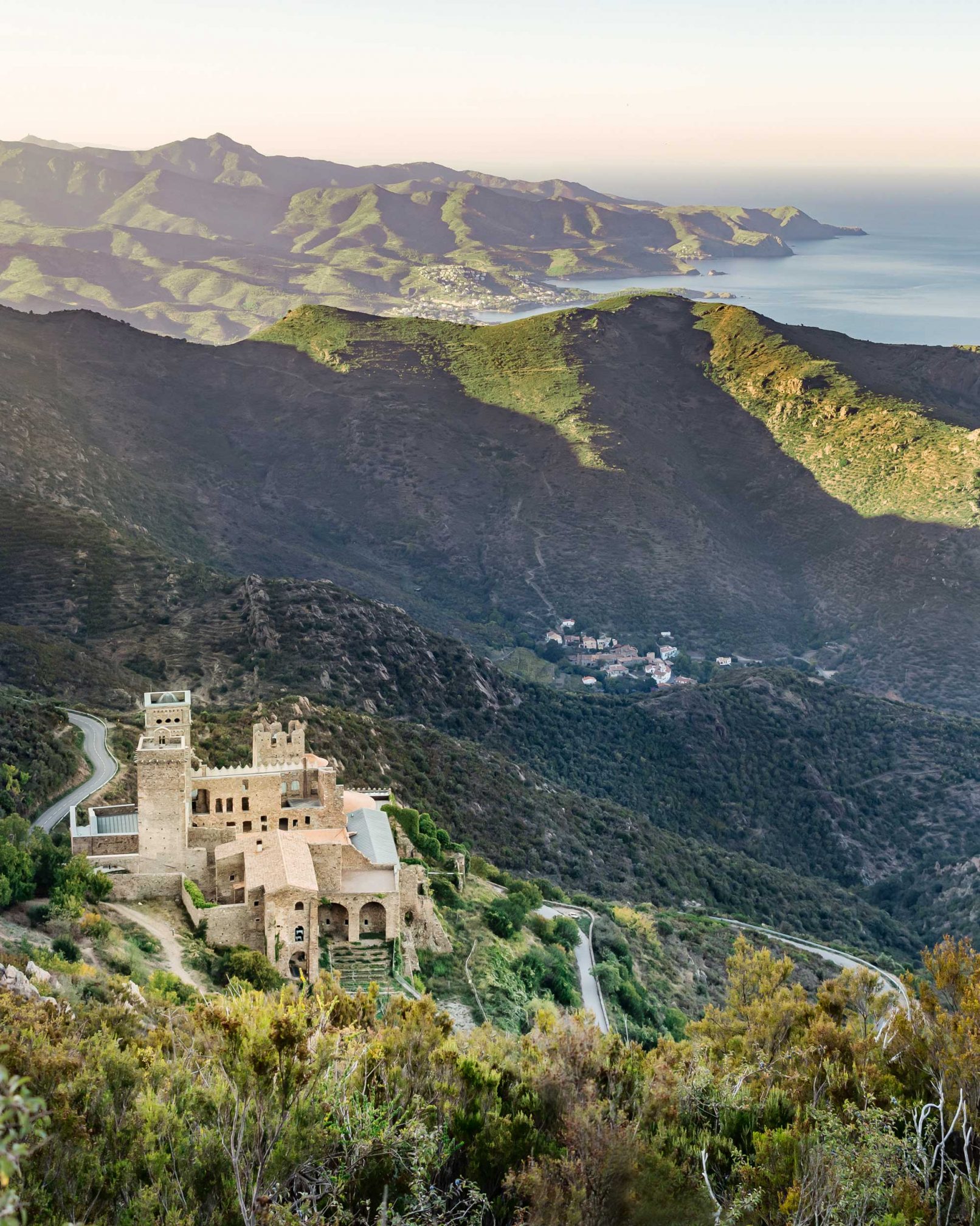 travel influencer spain